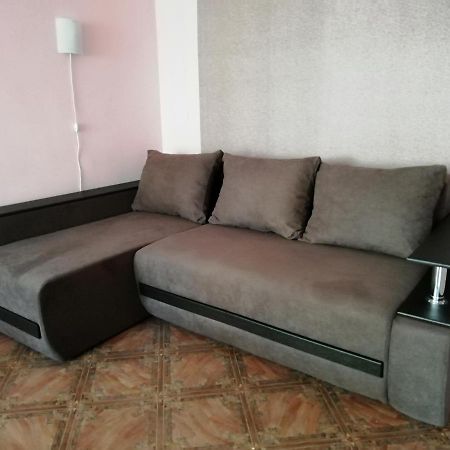 2К. Центр Возле Гуливера.Бассейная 10 Appartement Kiev Buitenkant foto