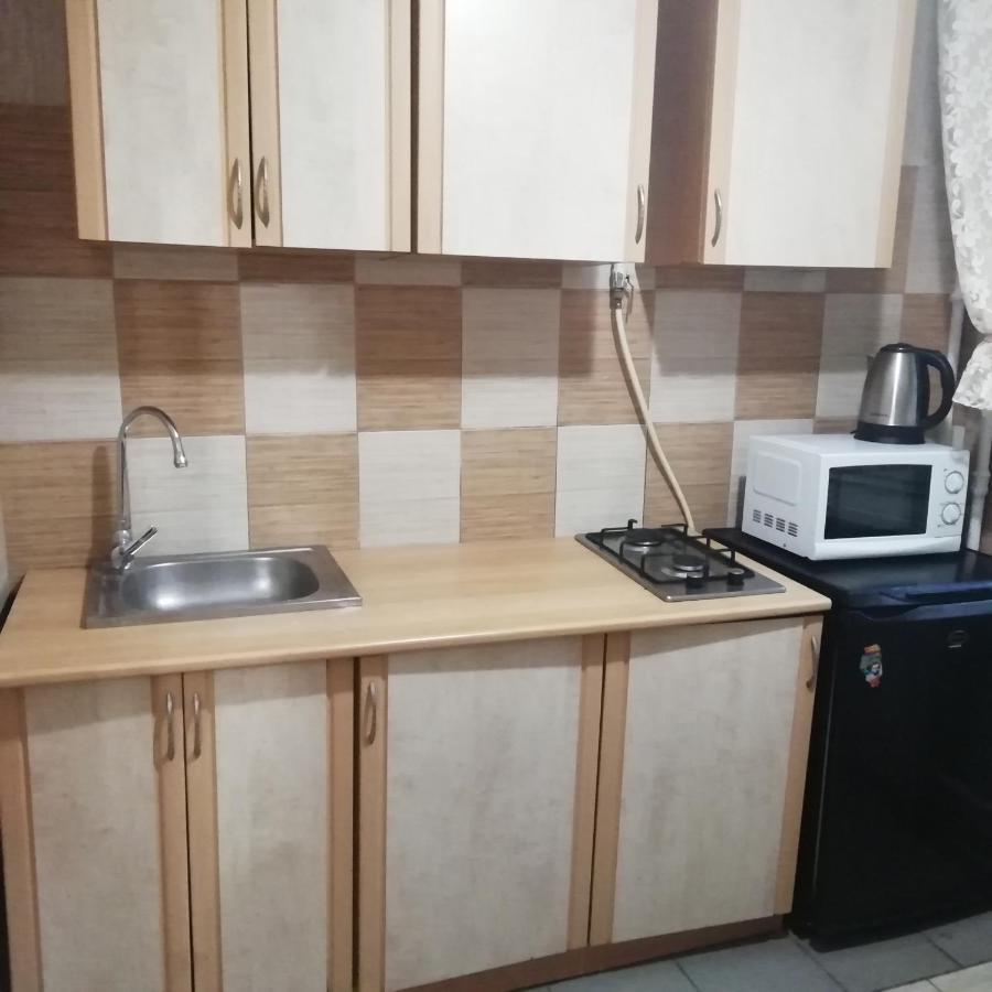 2К. Центр Возле Гуливера.Бассейная 10 Appartement Kiev Buitenkant foto